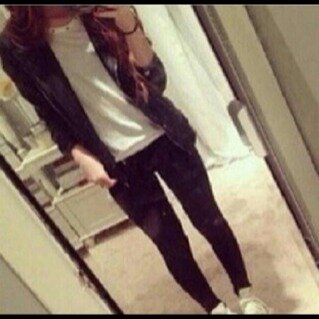 Maali_73's profile picture. PlN:2A7BF142.