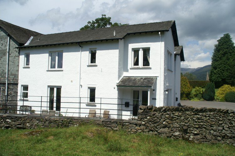 Superb luxury double room apartment in Ambleside, Lake District with stunning views of Wansfell. http://t.co/9N88BrNkZP