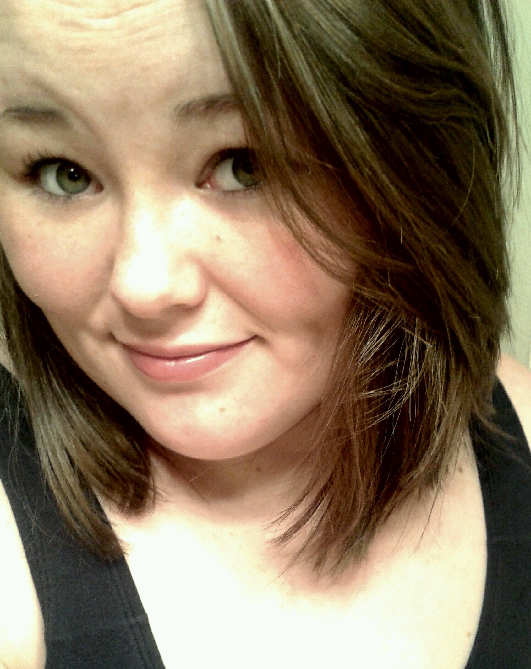 KaseyyPenguin's profile picture. Names Kasey, 22 years old, LOVE McFly and One Direction.  Love Art, drawing, reading, writing, and singing.  Love making new Directioner friends.  Add me :) 3