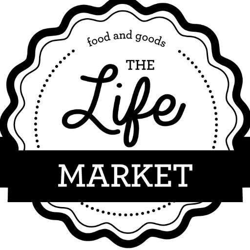 A food and goods market at the Snowflake venue in Potchefstroom. Electric vibe. Good food. Creative goods. Great way to spend your Saturday.