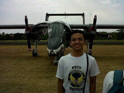 pogiiing's profile picture. You can be a King or a street sweeper, but everyone dances with the grim reaper.