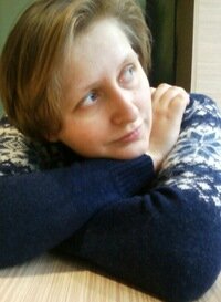 Психолог-консультант. Почти всегда. В остальное время: читаю, гуляю, отдыхаю от душевных переживаний людских.