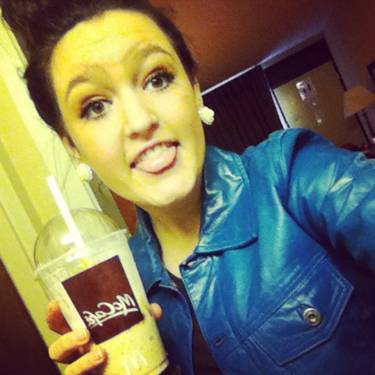 victoria0316's profile picture. ♛hαtєrѕ gσnnα hαtє, pσtαtσєѕ gσnnnα pσtαtє. ♛
 ♡ѕσ тнєяєѕ тнιѕ вσу... 
#yolo Y.ou O.nly L.ive O.nce✌️#turndownforwhat 
You should follow me