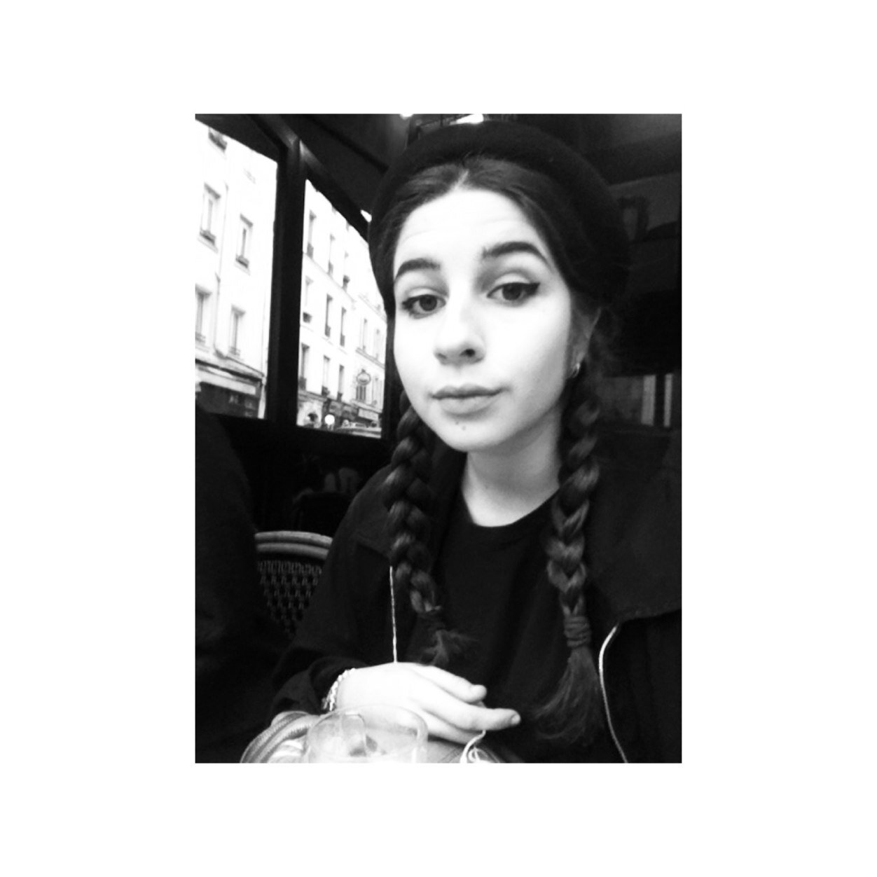 EstherArchamb's profile picture. Amour tendresse et coraya
Unicorn president