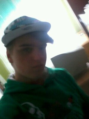 BastiCremer's profile picture. Kellner bei Krosse Krabbe und ein absouluter Knallkopf!