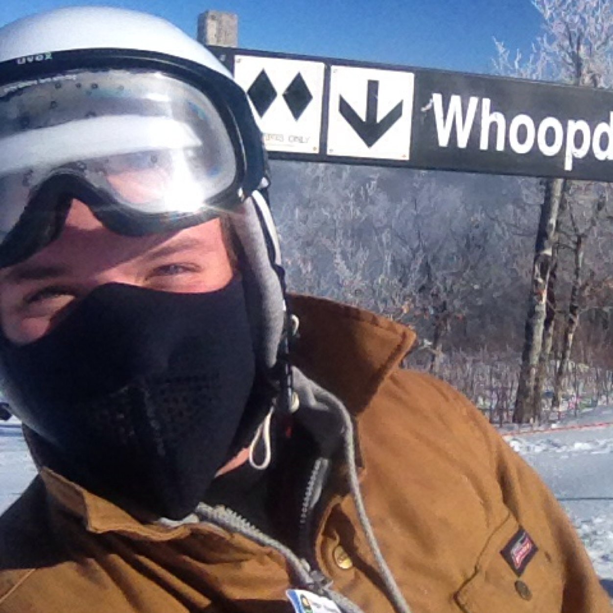 iseeuworkoncars's profile picture. Just because you can turn a wrench doesnt make you a mechanic