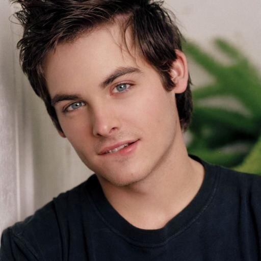 Oliver may look sweet and angelic with those blue eyes and dimples. But don't be fooled. He was a Slytherin for a reason. Son of Marcus Flint. [HPRP18+]