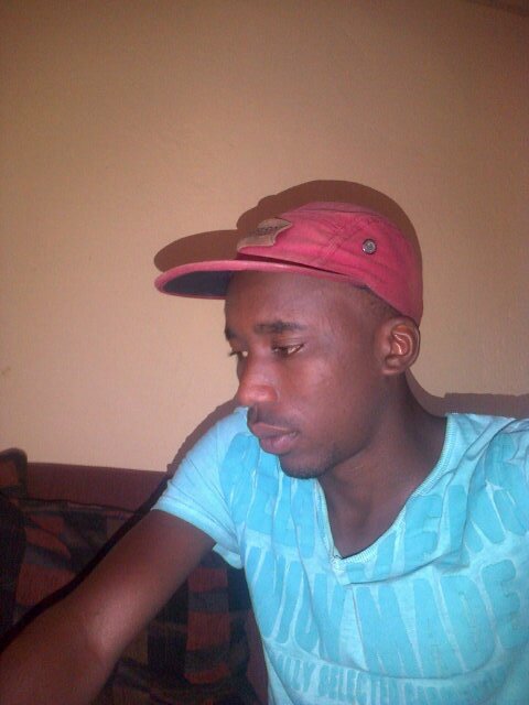 I don't depend on people to make ma life successful, I don't like shit,