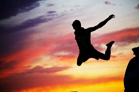 ik tweet leuke dingen over het leven van tienerssss. heb je een leuk iets?? stuur het dan naar me!! ♥♡♥