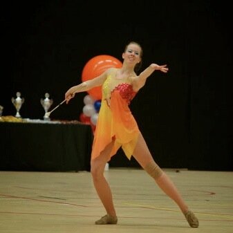 i love baton twirling!!
