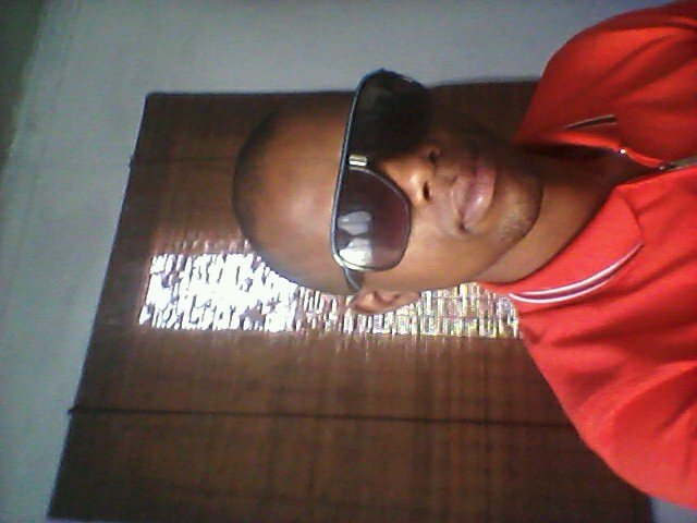 be who u are don't change yourself for the sake of sameone else
