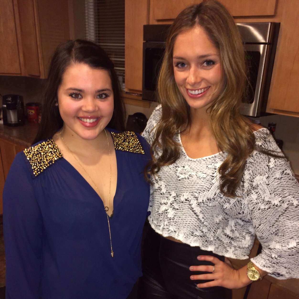 kisssmycass's profile picture. I have been told all I tweet about is my dog and the Blackhawks