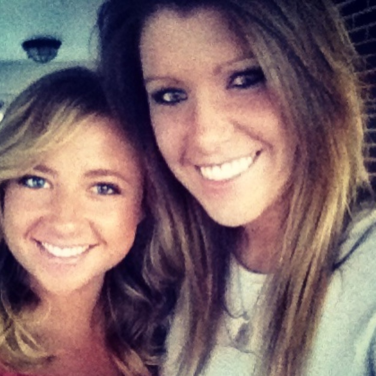 GATORjohns16's profile picture. i love cheese sticks, my family , sports and cold beer. #skins #caps #nats #bluehens