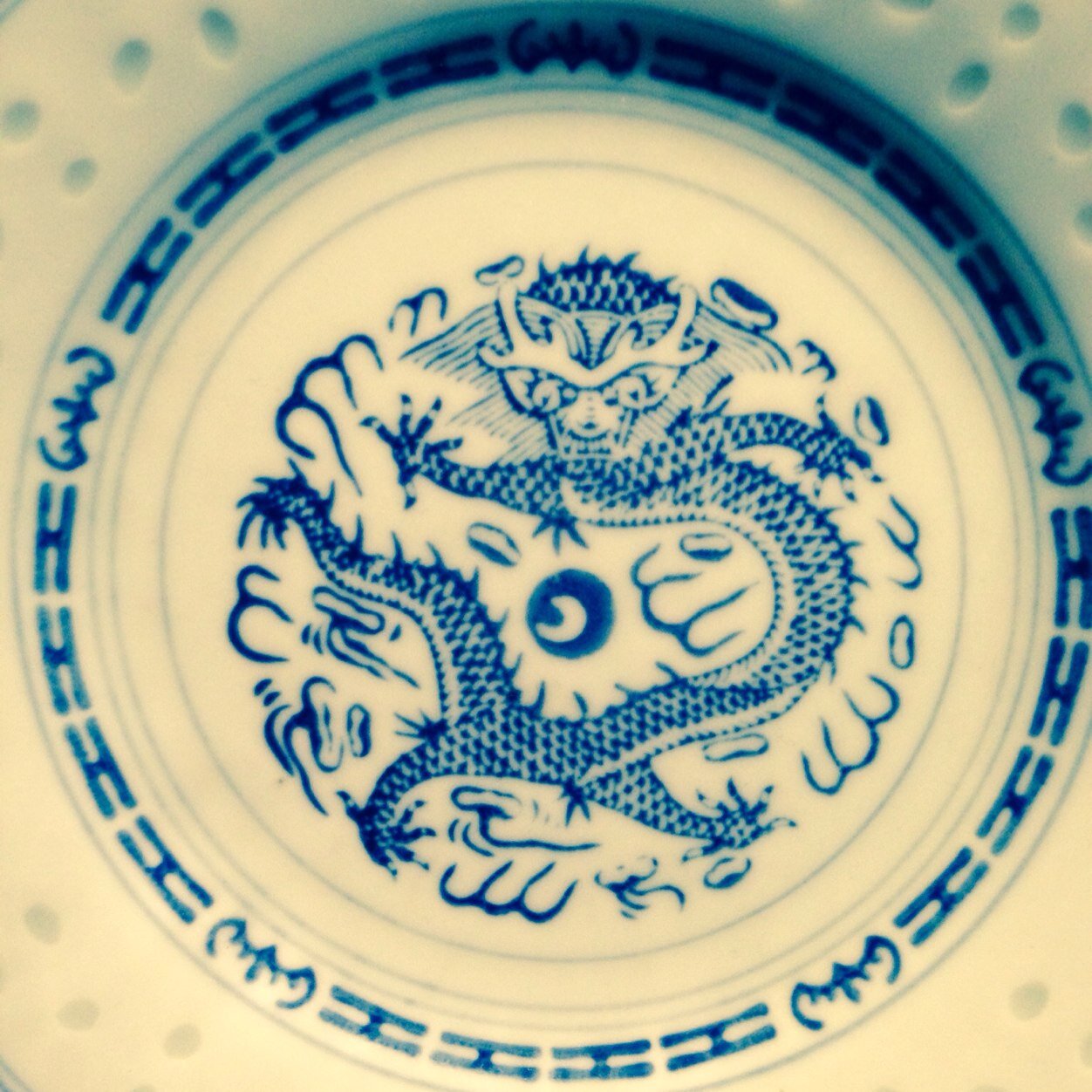 chineesdomburg's profile picture. Chinees - Indisch specialiteiten Restaurant & Take away / In het centrum van Domburg / Bestellingen of reserveringen bel 0118 - 58 19 81