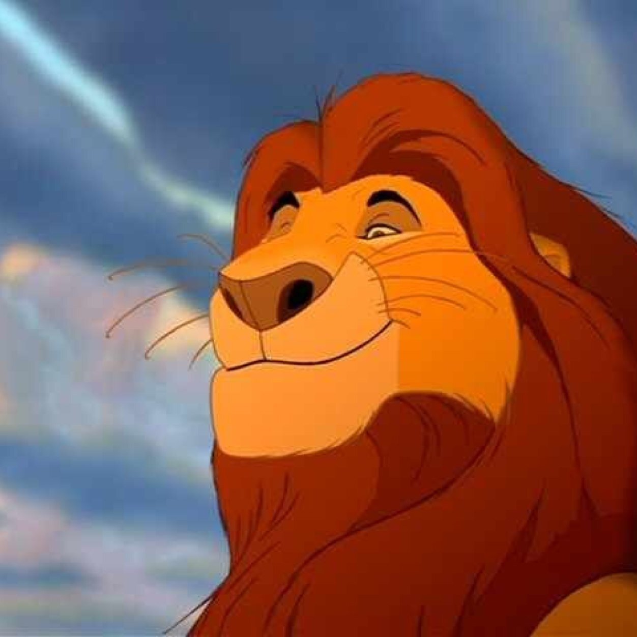 Hello Im mufasa owner is @SuriSoraMadison son is @King_Rouen hes the greatest son ever grandson: @TaleSpin_Bauen son:@krl1988