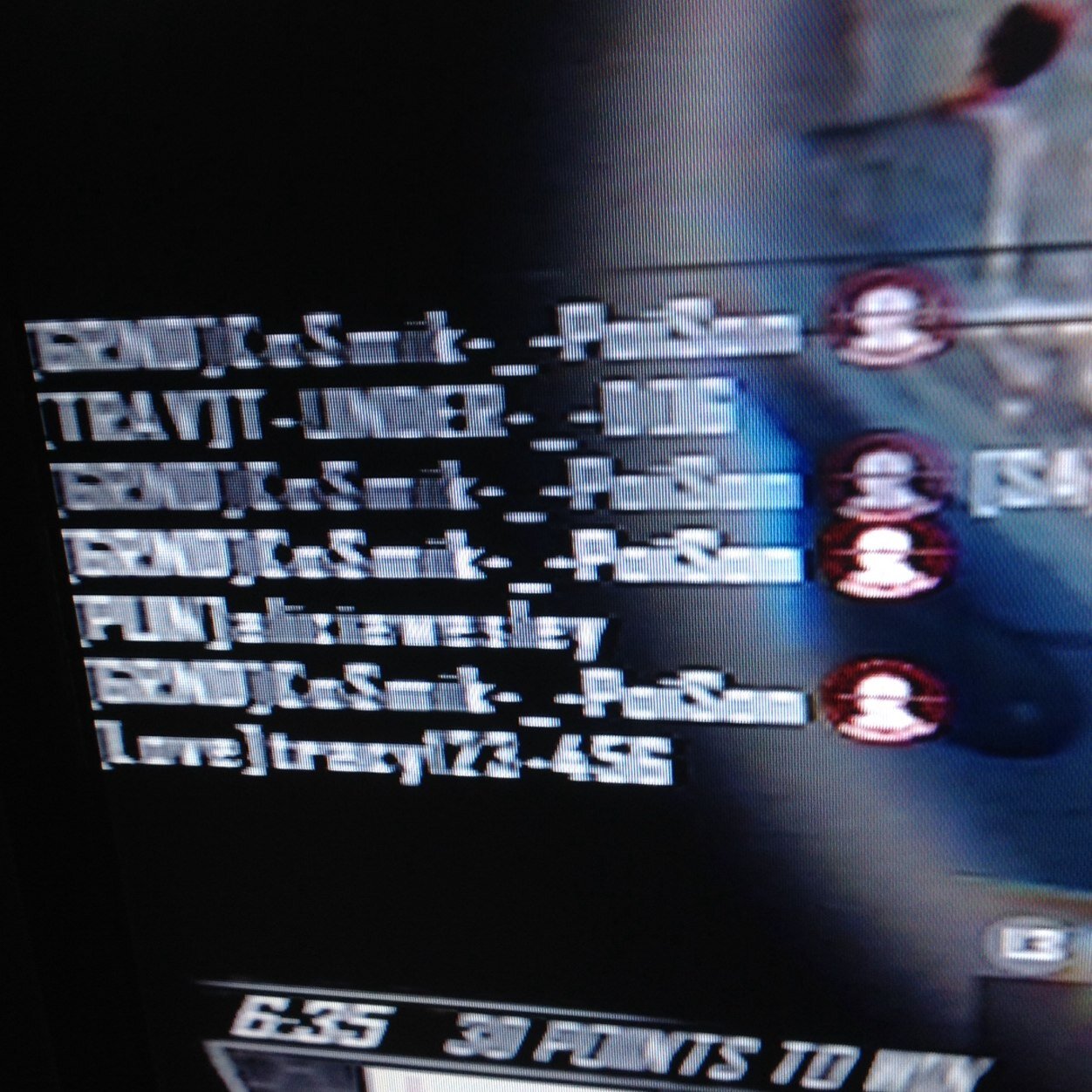 This is my old acc cosmik-_-poison add me twispyy!

Current gamertag: twispyy

 Can trickshot and feed but no clan!