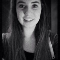 Julia (@juliaapool) 's Twitter Profile