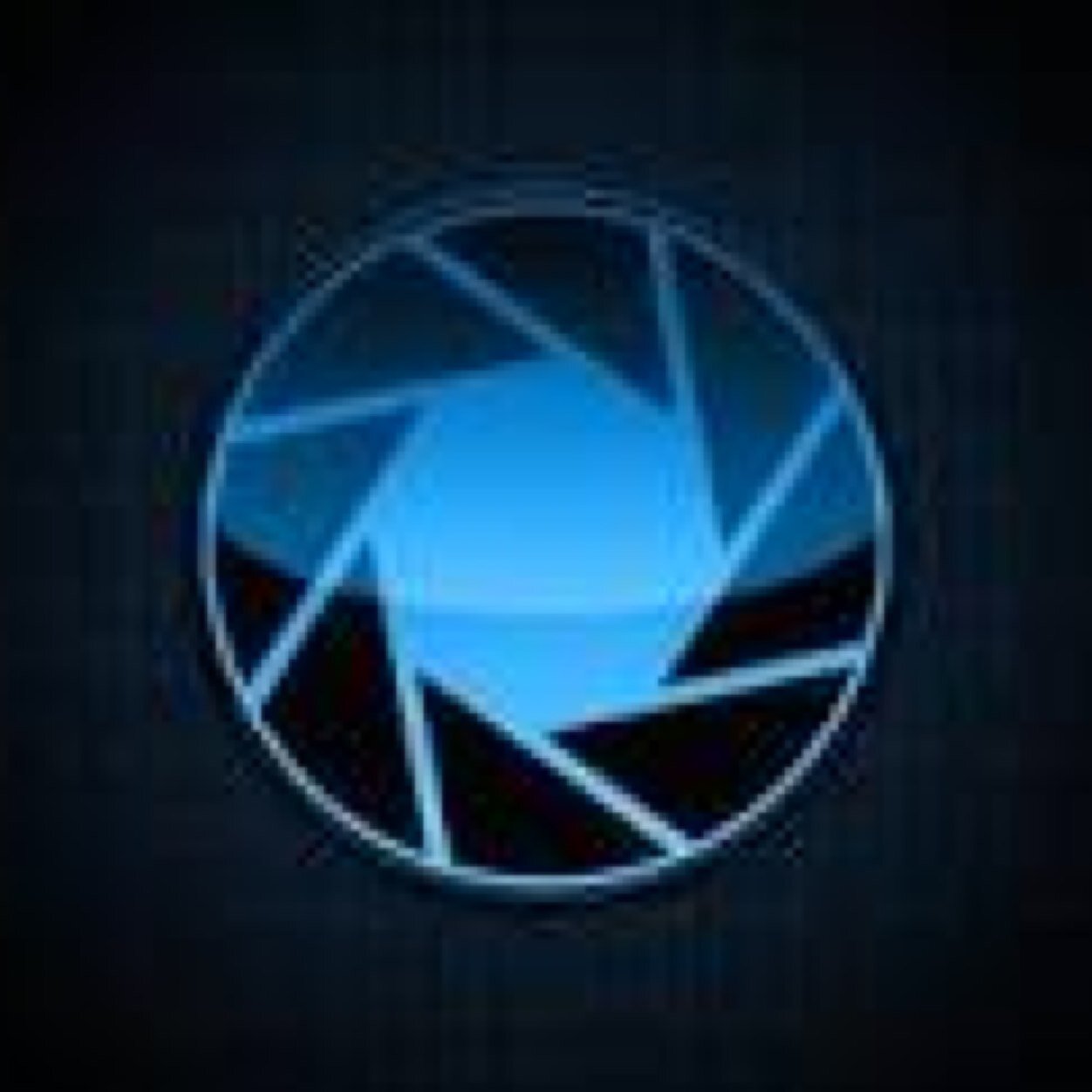 Life is just full of disappointment. Oh well, Atleast I Follow back!

GFX designer!