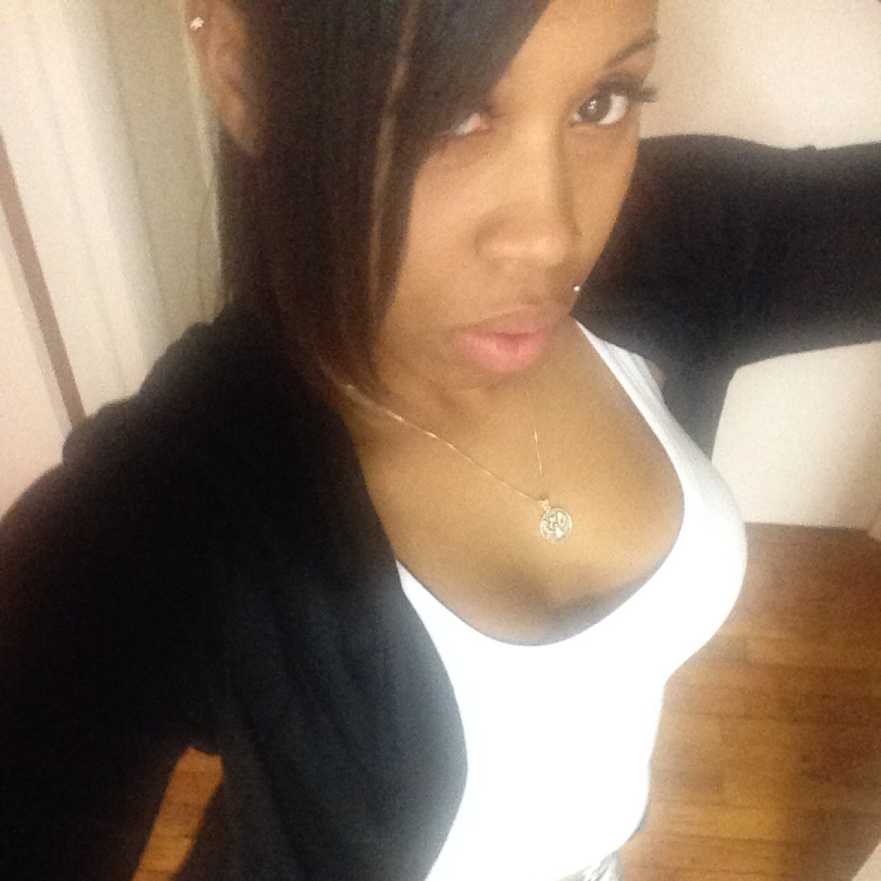 mis2cute's profile picture. 