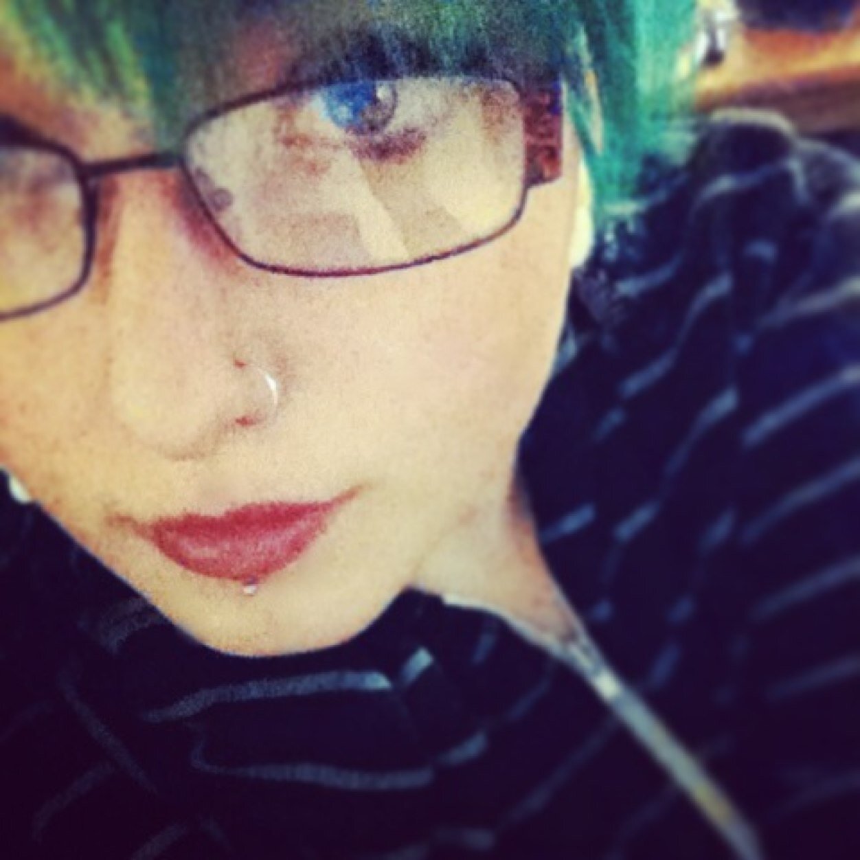 ashleybarakat's profile picture. • long live the car crashed hearts •