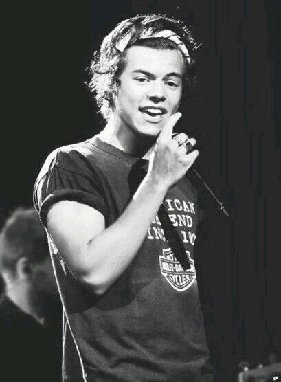 Dave_dasha's profile picture. #Directioner#Larry Shipper#ImagineDragons#Sherlock#Love all# My life is One direction#общительная#веселитесь вместе со мной#взаимна#добрый#милый ^_^