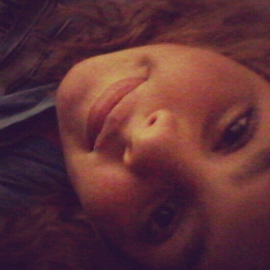 im justin biebers official wifey :3