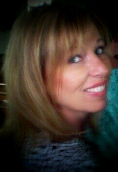 Just a 50 year old female trying to make a difference in our world gone bad. Let's talk Bell with Clair let put a stop to bullies.