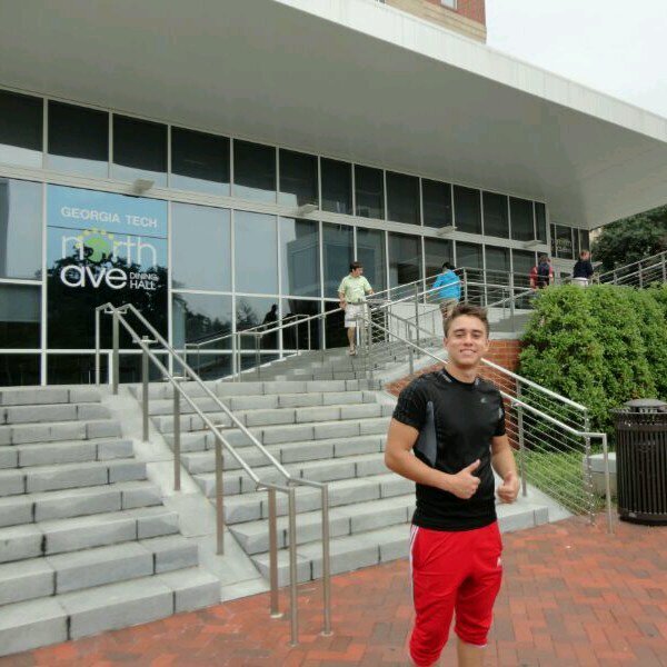 JavierEduardoV's profile picture. 