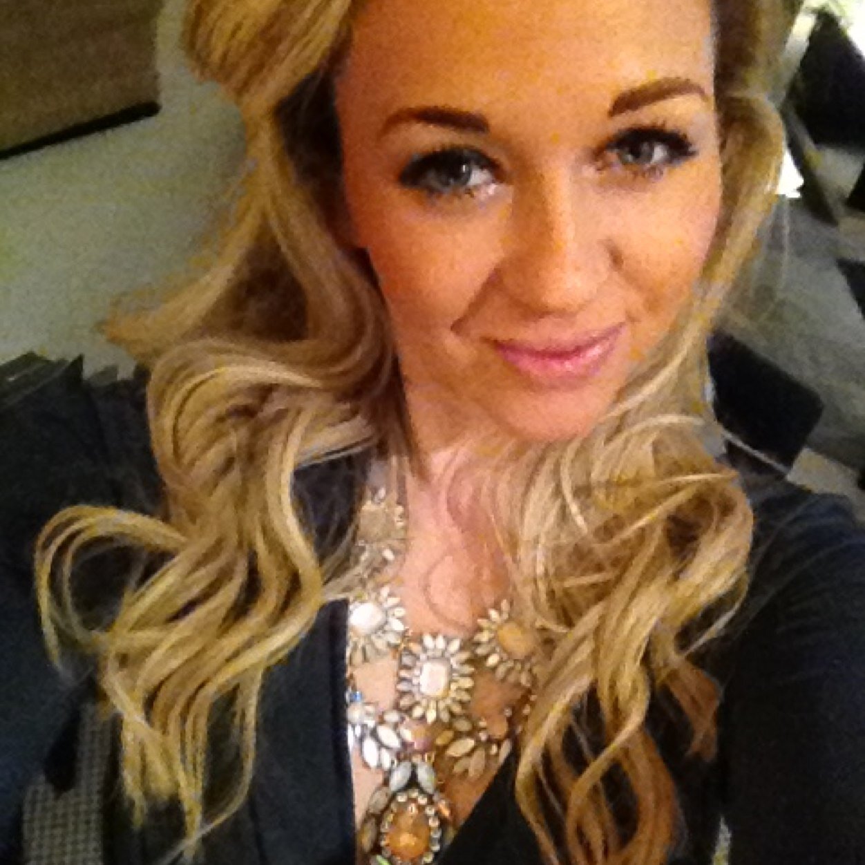 Amylouisedexter's profile picture. dexterbeauty