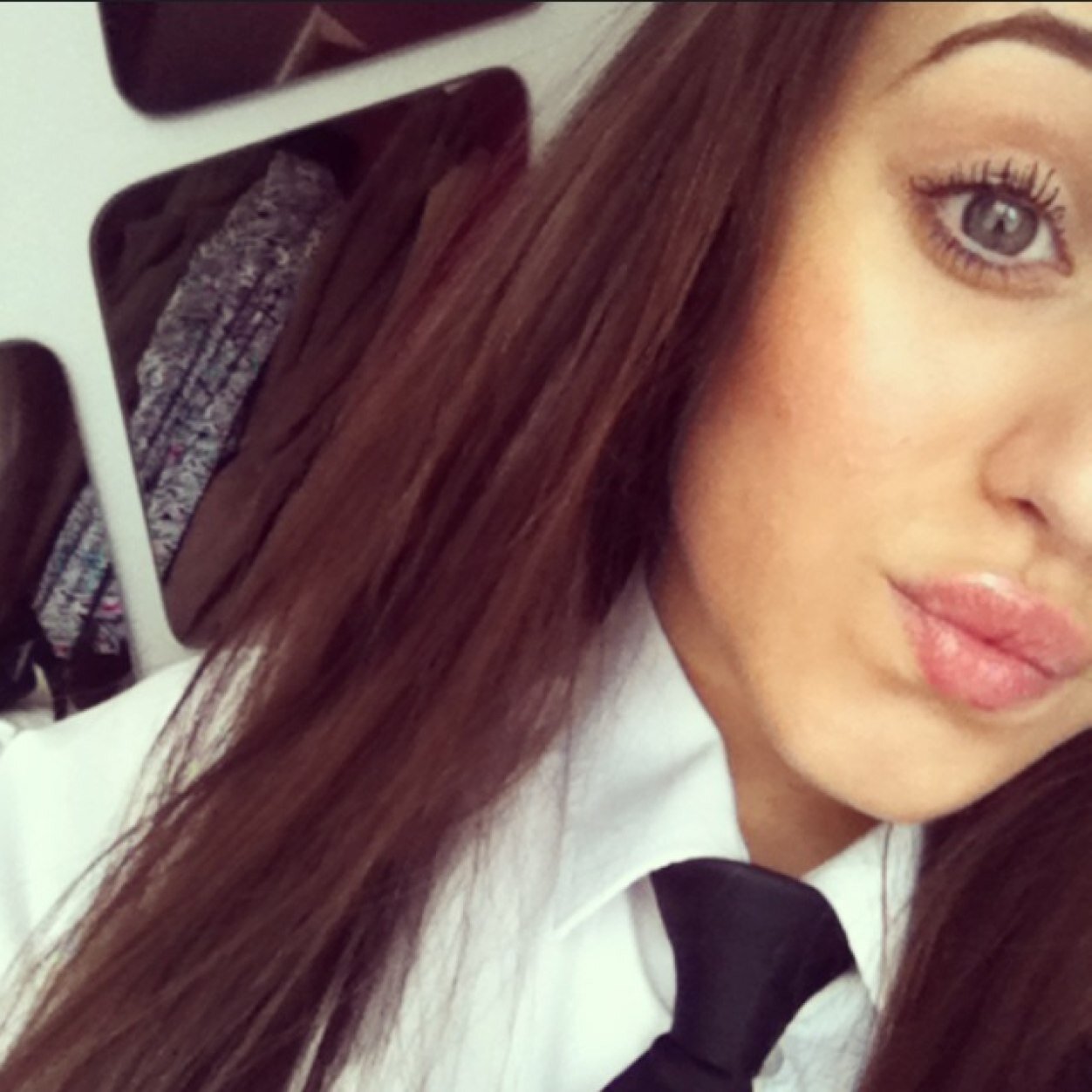 itsemilydoee_x's profile picture. 