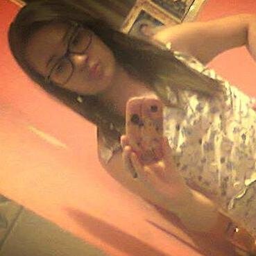 Não tenho tempo , pra odiar quem me odeia... Estou ocupada demais amando quem me ama ;) 3