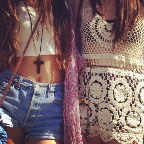 Follow my Blog-- http://t.co/AzQF8TzqXX

Follow me on Instagram @ItsTrendyHippie
