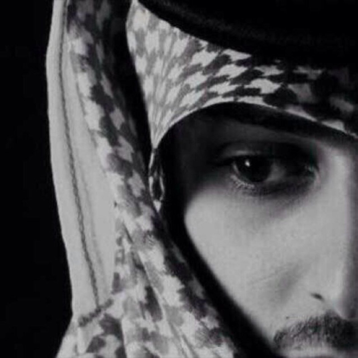 حــب من تـحب لا بدأ من الفراق