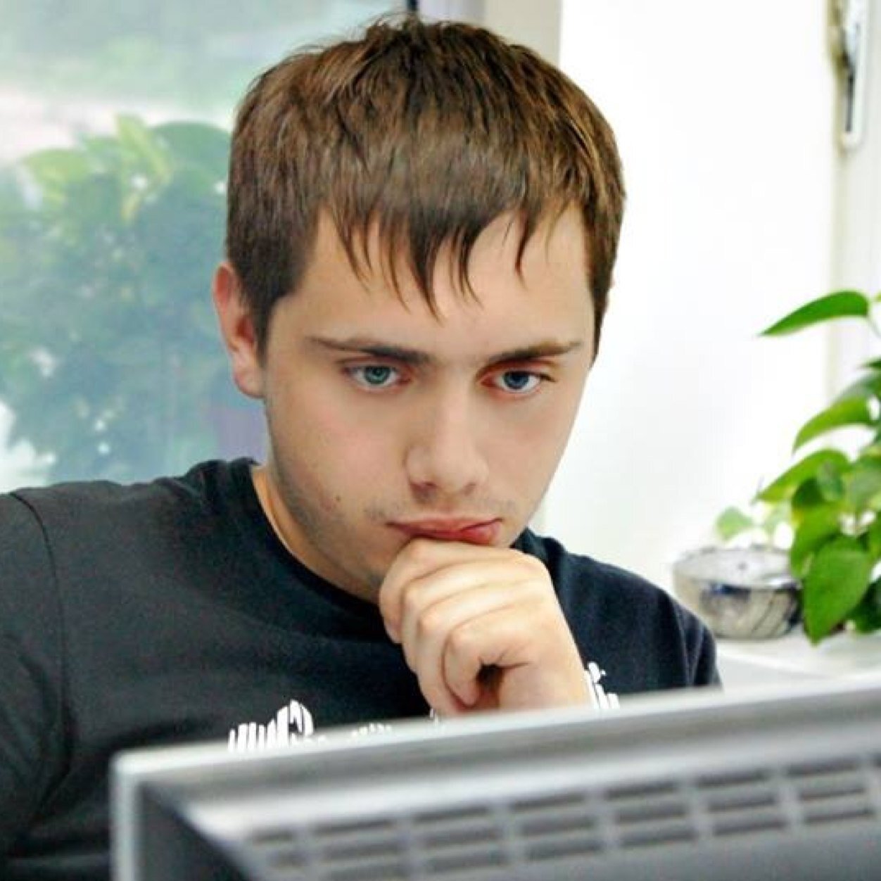 junkpokerrest's profile picture. Люблю читать, так сказать