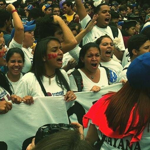 KattyHuerta1's profile picture. Ucevista de Trabajo Social y Psicología. Trabajando por un país de Unión y Progreso. Amante de la Matemática y las Artes.  Poeta en formación.