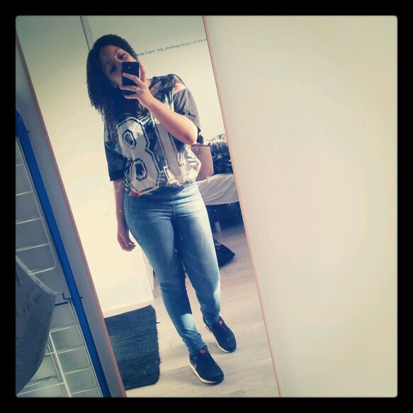 Follow me on insta ; knaplastig_x