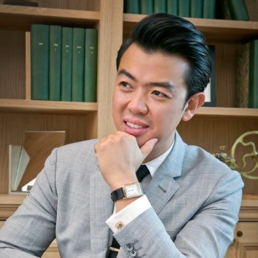 Arabic speaking comic, TV presenter, actor, singer, ambassador for Korean tourism, Samsung, Jumeirah Hotels & Jaeger-LeCoultre watches. Instagram: WONHOCHUNG