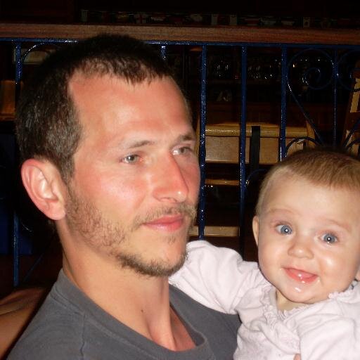 decorator/carpenter from gloucester dad of two gorgeous girls