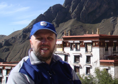 jrobbom5's profile picture. Crazy about cars, drive a BMW E34 M5 and BMW E39 M5