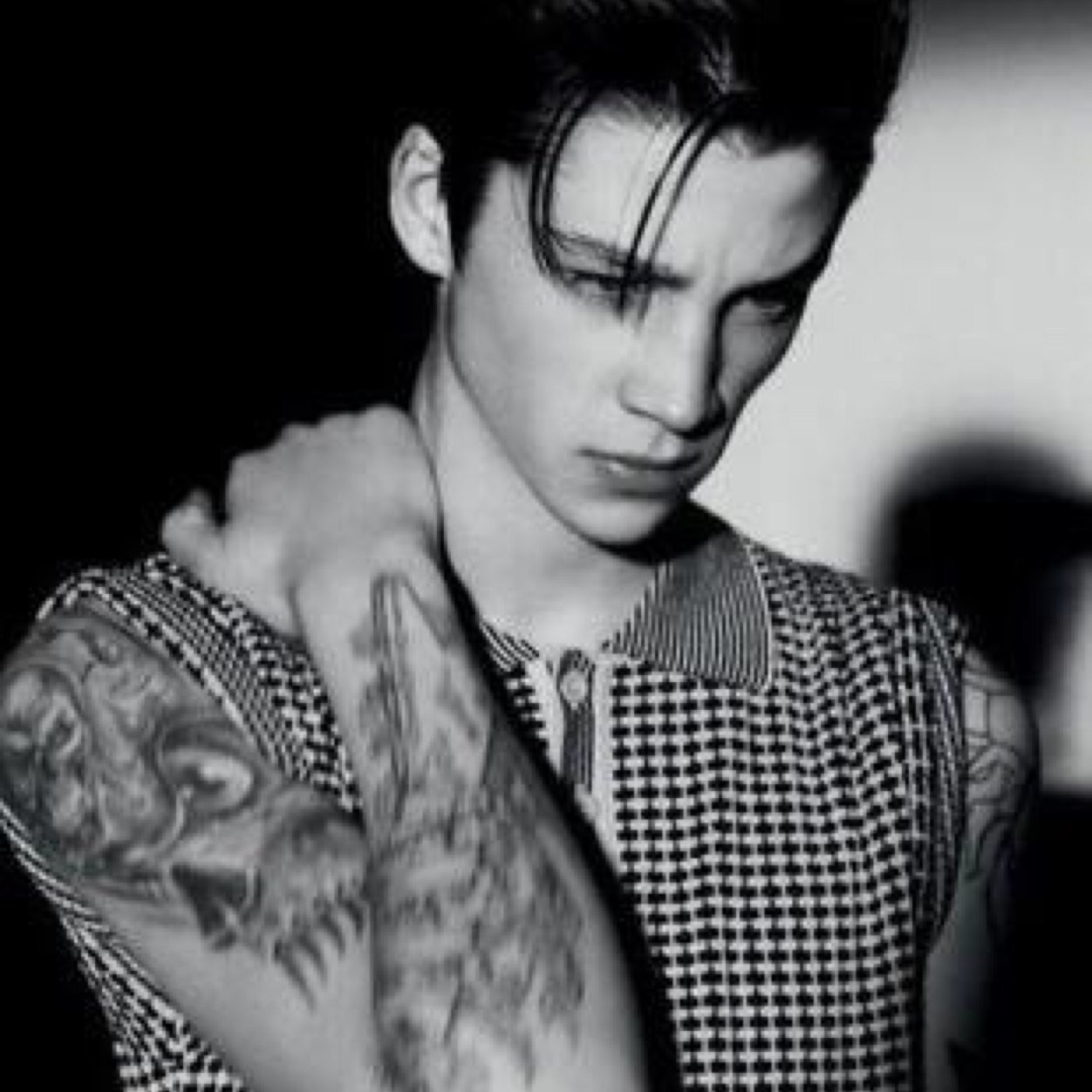 || Bisex || No love. || Scopamico || Baciamico || Quello che vuoi || dm sempre aperti ||