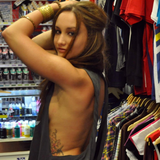 SallyMonique's profile picture. I'm watching you