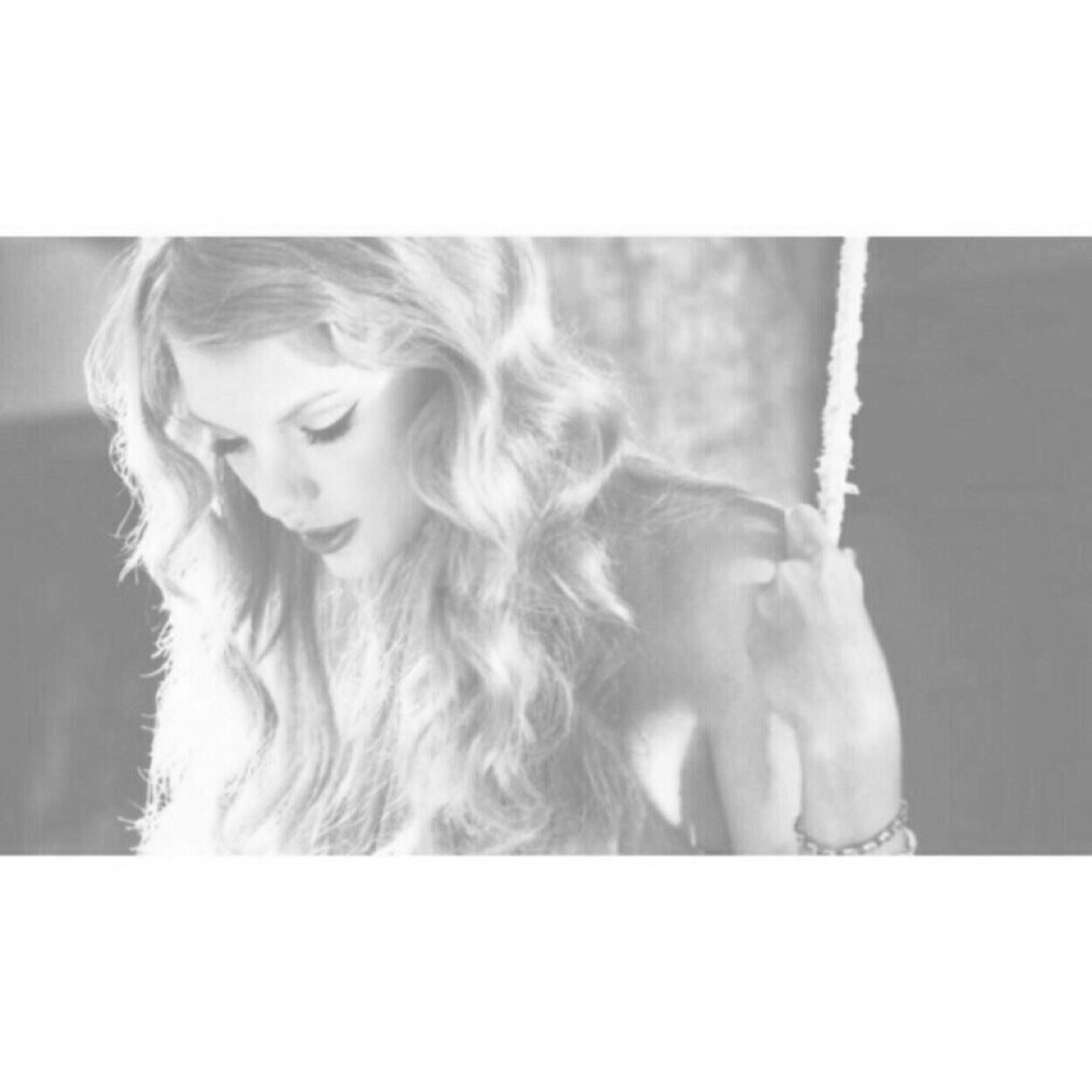 Updating on all things t-swift voting related! We're the home of the voting part(a)y. Run by @tweetingfortay (Gigi) & @multayply (Elise)