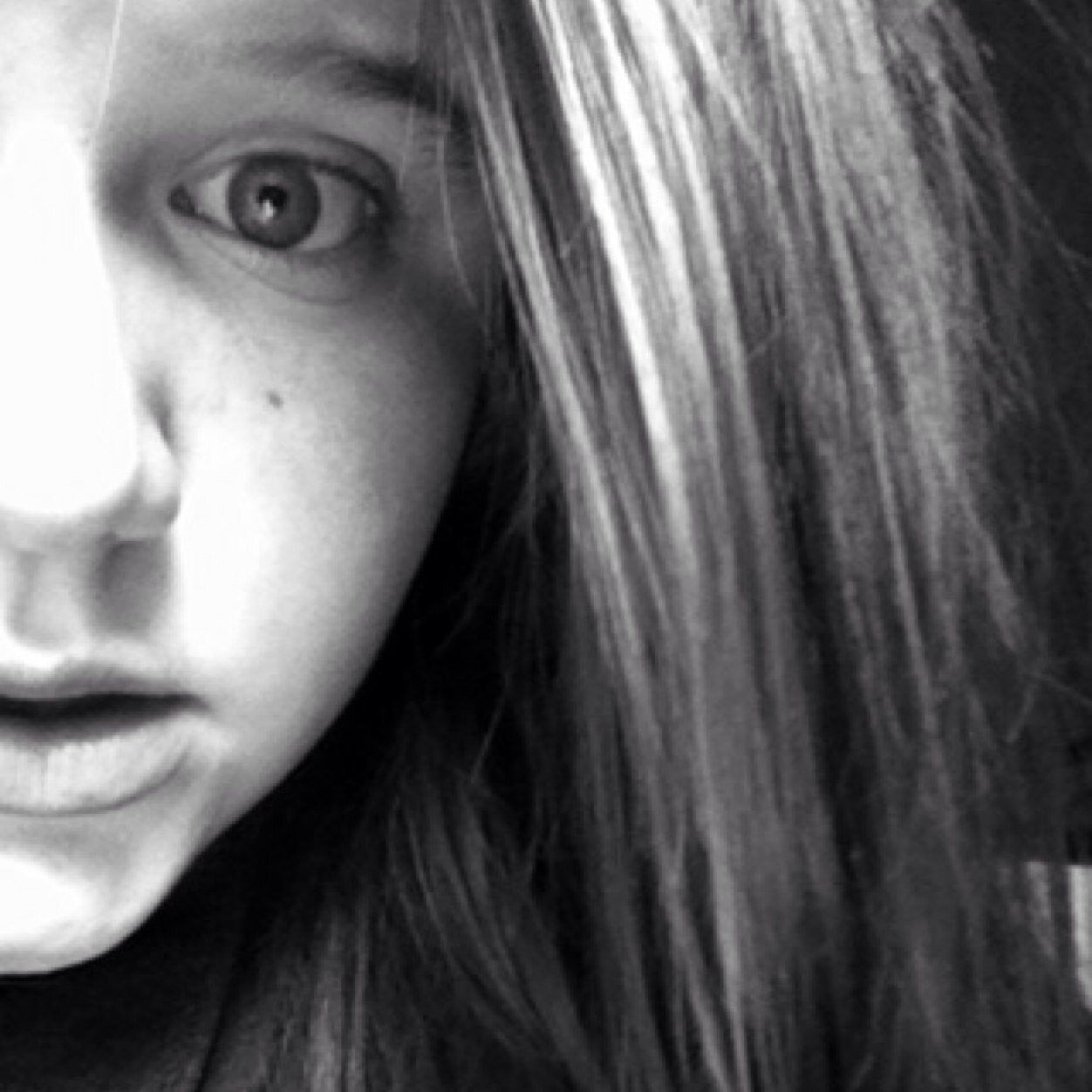 sydney wells•. (@Wells3Sydney) | Twitter