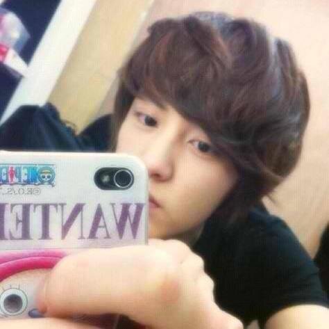 Im a huge kpop fan, kpop is my heart, mind and soul