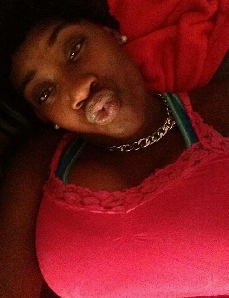 A Pretty Bytch Like Me  ' Only Worry Bout This $$ ' Jus Need A Nigga To Spend It On