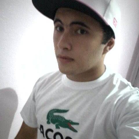 quero sentir vc e adormecer so com vc