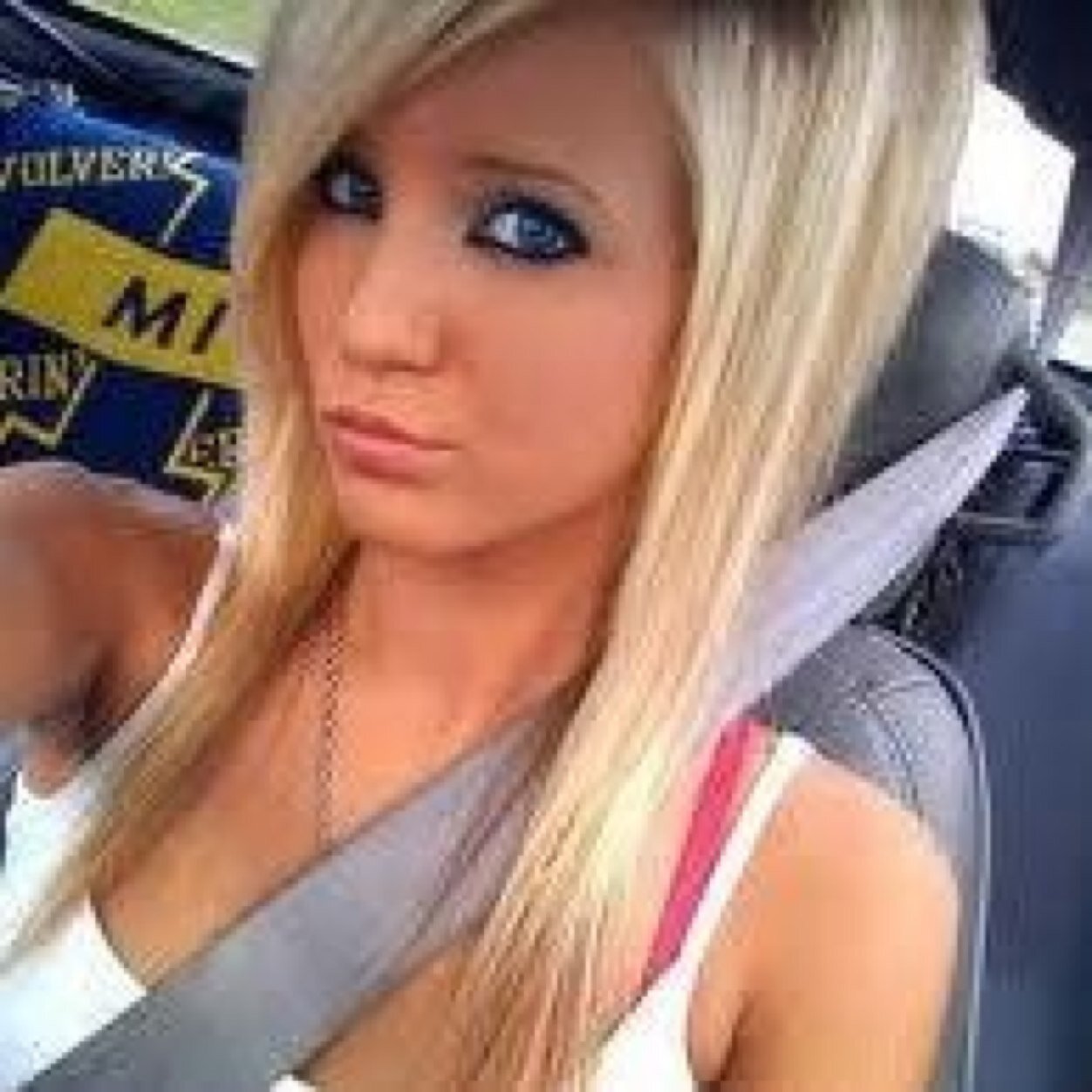 Single. Animal Lover. Pre-Vet