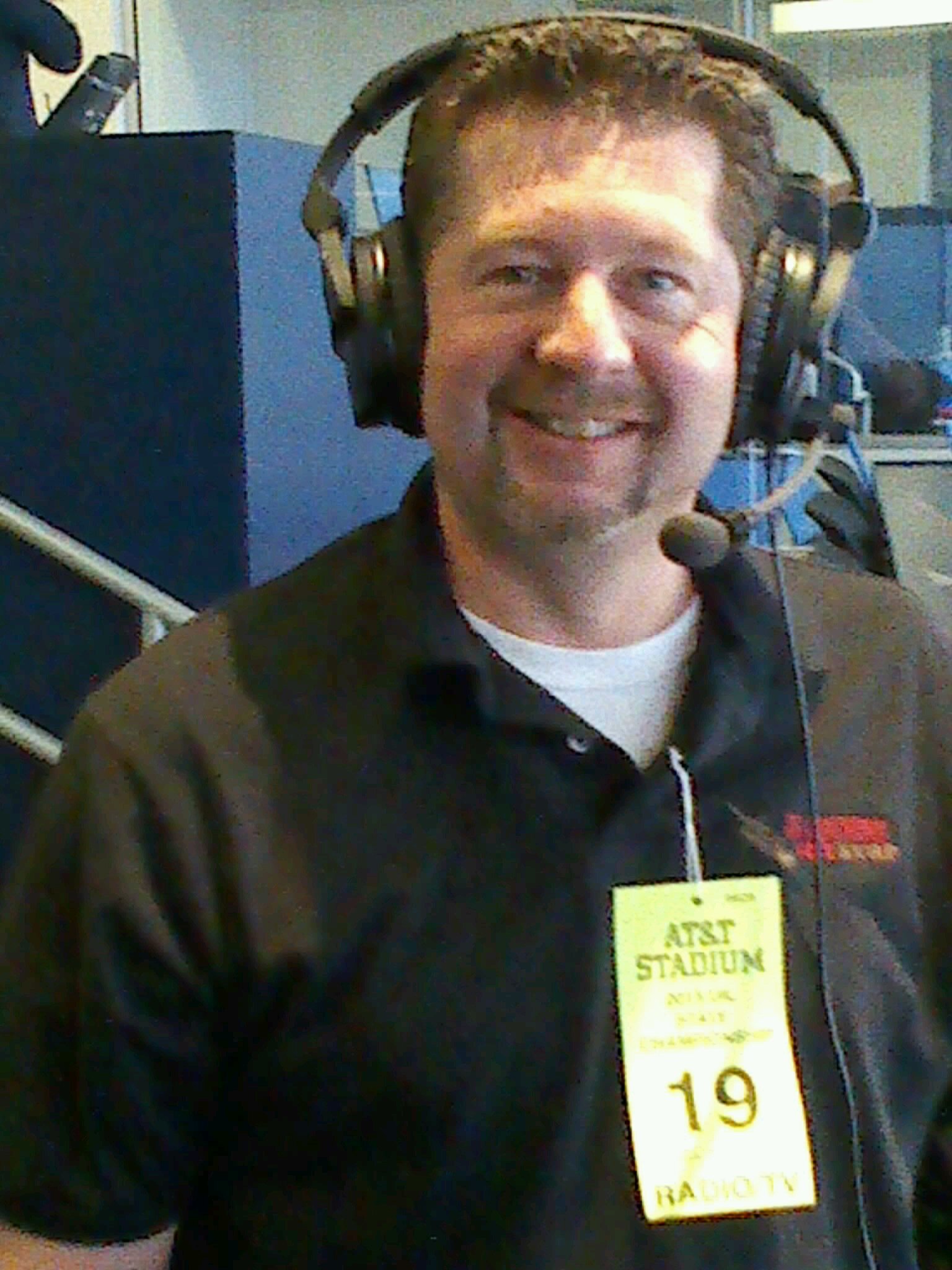 Radio voice for @HPUsports & Brownwood High School. Program Director & Mornings KOXE/KBWD. #stingem #golions