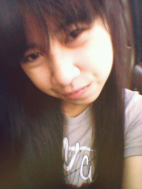 Hello,Name: Nice.  Born: 09/09/1999. I♥K-POP (ALL).. Nice to meet everyone. :]