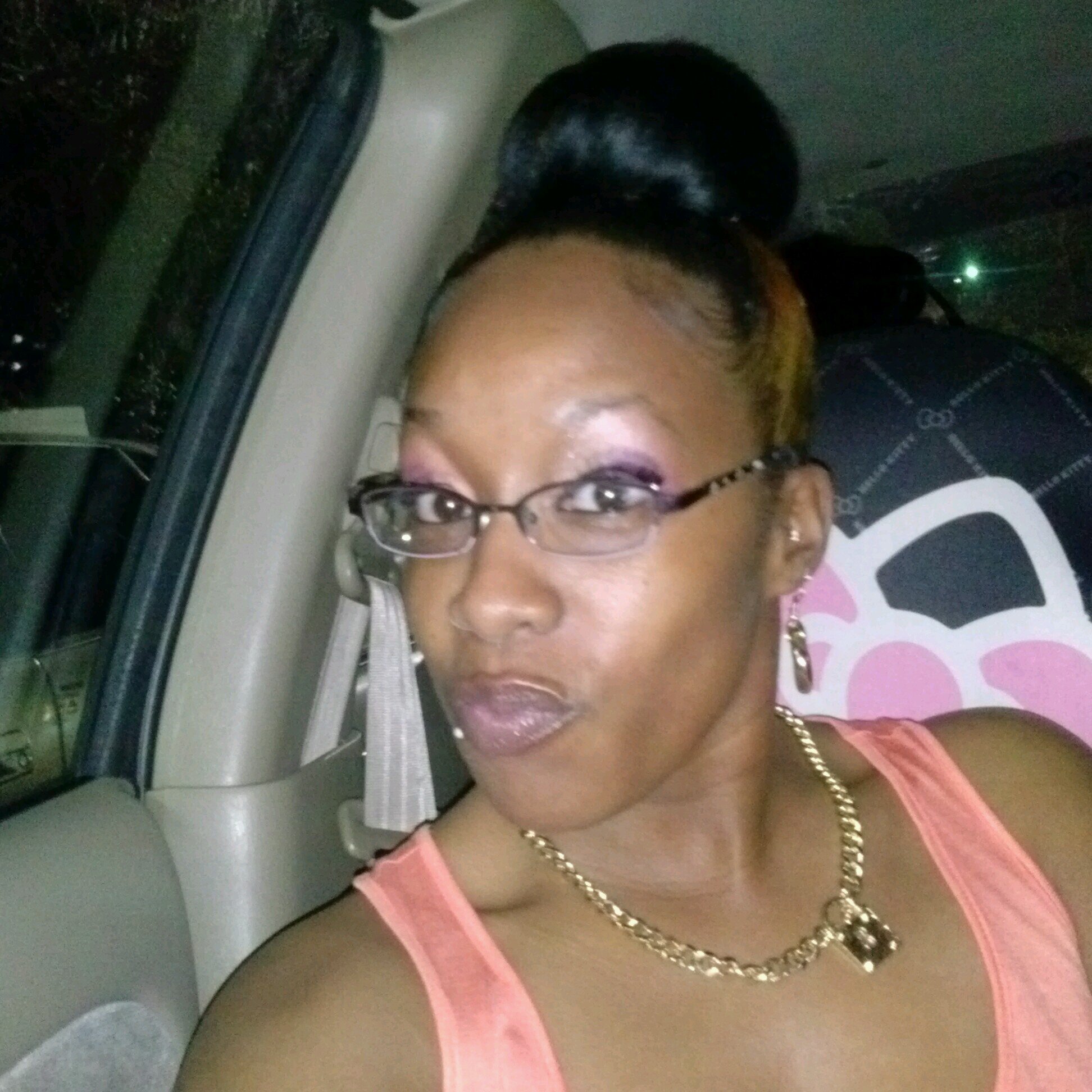 #TEAMONA3#TEAMLONGHAIR#TEAMLIGHTSKIN#TEAMTATTS/PIERCING#TEAMRIPCHELSEASMITH#TEAMEAZYMONEY#TEAMWIFEY#TEAMBOUTDATLIFE#